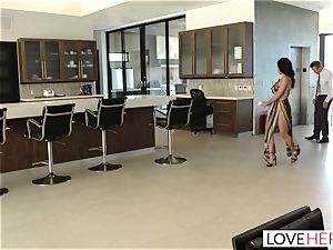 LoveHerFeet - Sneaky cheating sole hook-up With The Realtor